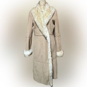 A.N.A New Approach Suede Faux Fur Coat Woman’s Beige Size M